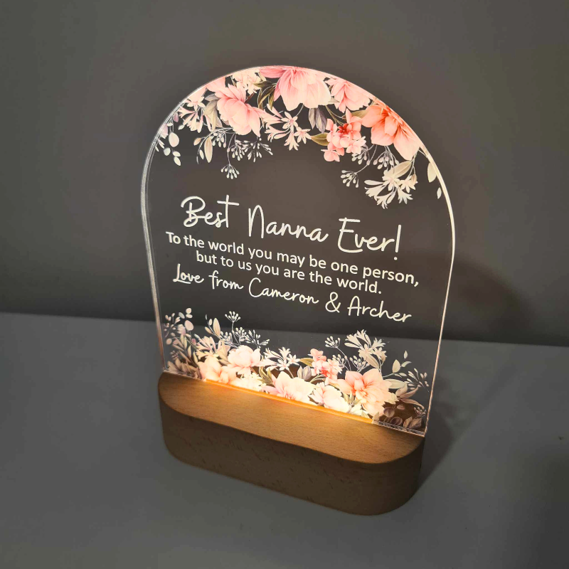 Personalised Handcrafted Floral LED Lamp for Mother's Day - Best Nanna Ever