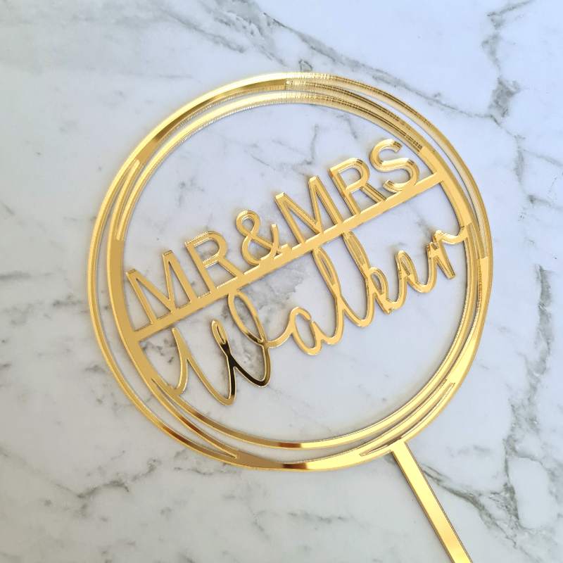 Custom Mr & Mrs Name Wedding Cake Topper - Walker